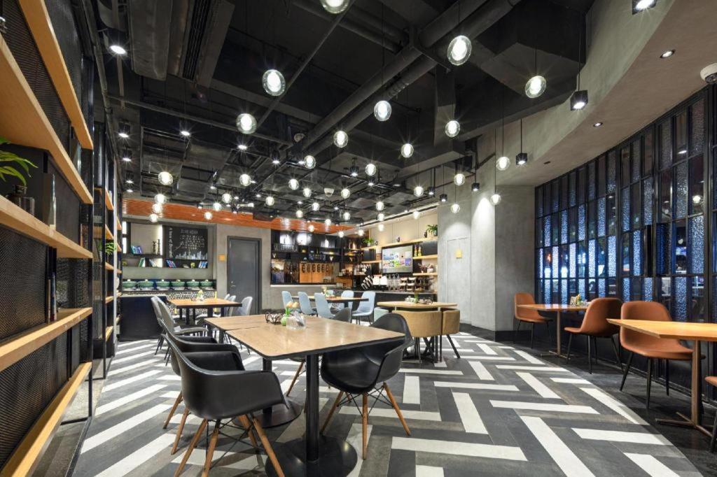 Atour X Hotel Shanghai Pudong Airport Chuansha Экстерьер фото